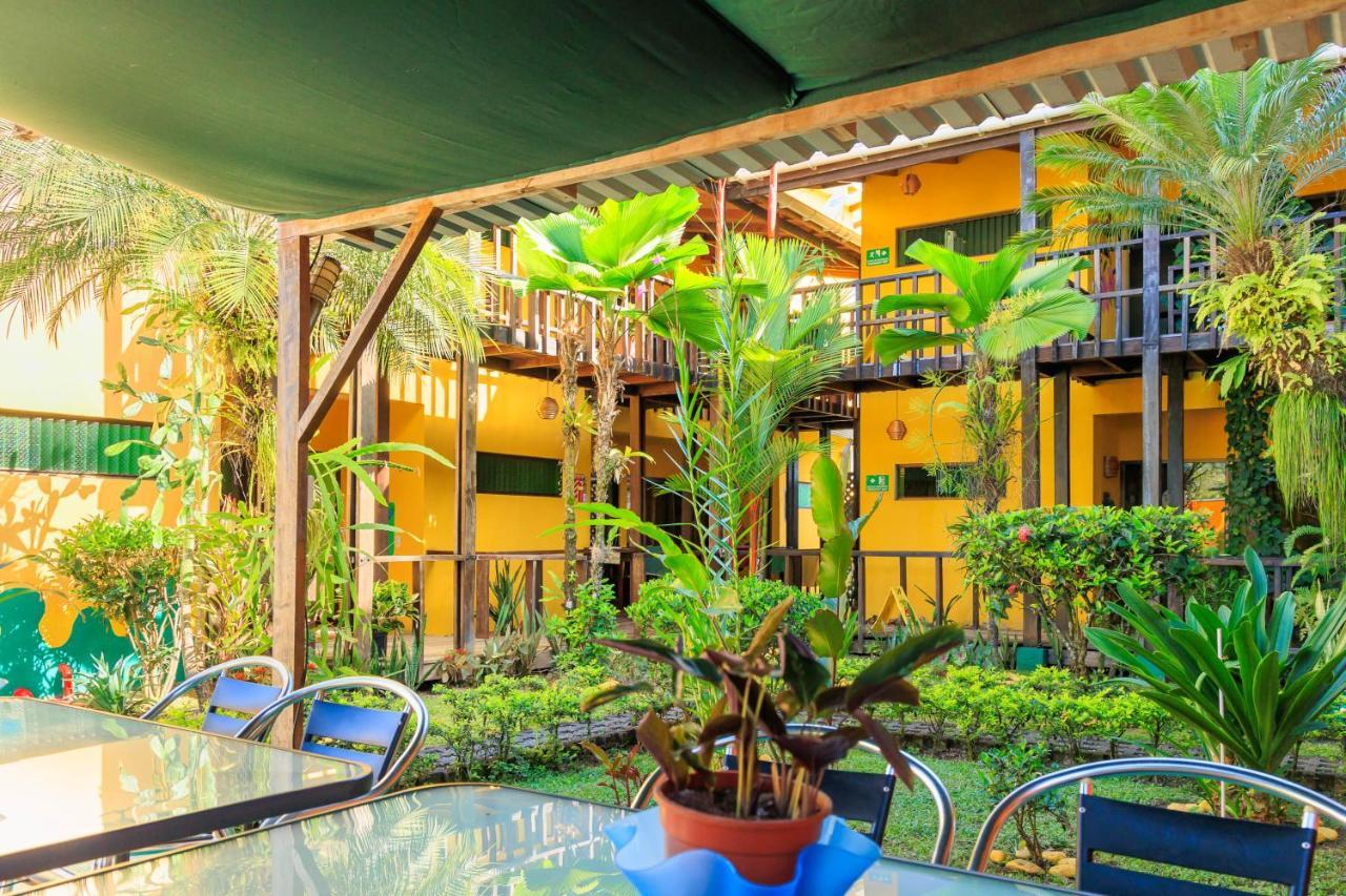 Hotel Boutique La Casa de las Flores Cahuita Extérieur photo